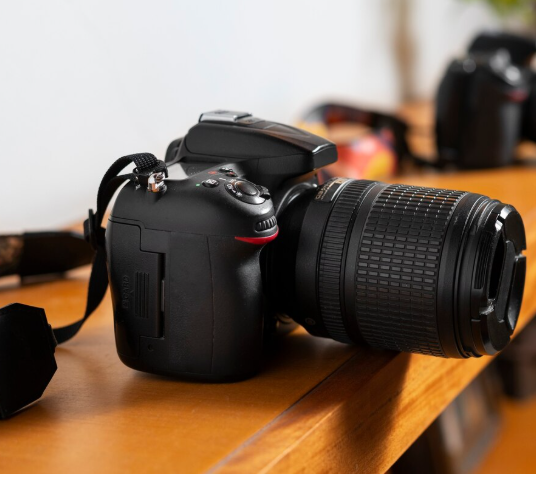 DSLR Zoom Lens Camera